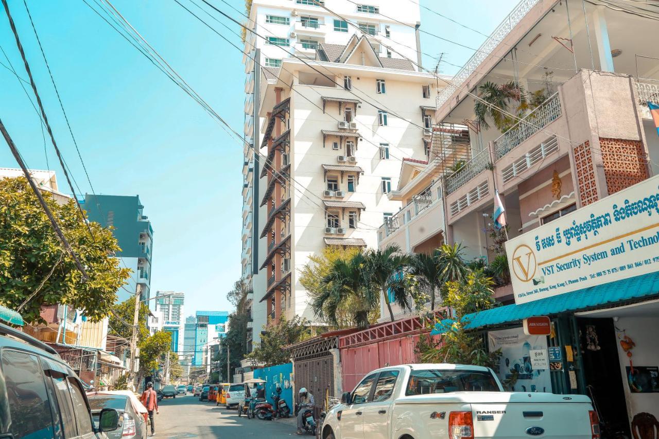 Stay Inn Hostel Phnom Penh Exterior photo