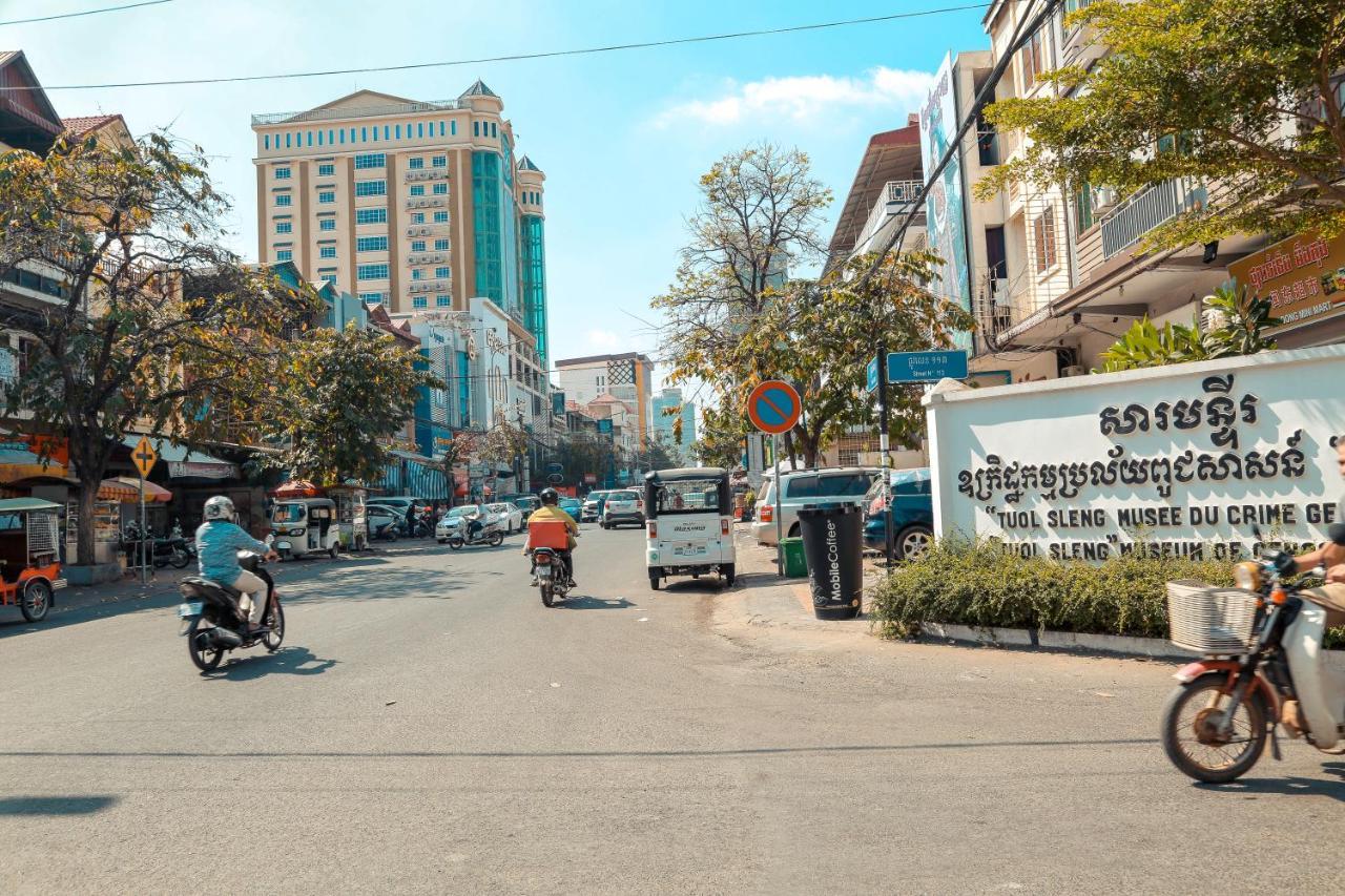 Stay Inn Hostel Phnom Penh Exterior photo